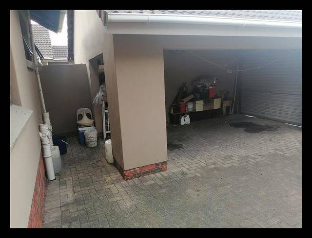 3 BEDROOM HOUSE FOR SALE IN VELD EN VLEI